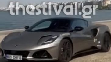 Θεσσαλονίκη: Supercars μετέτρεψαν σε πίστα αγώνων το πλακόστρωτο της νέας παραλίας