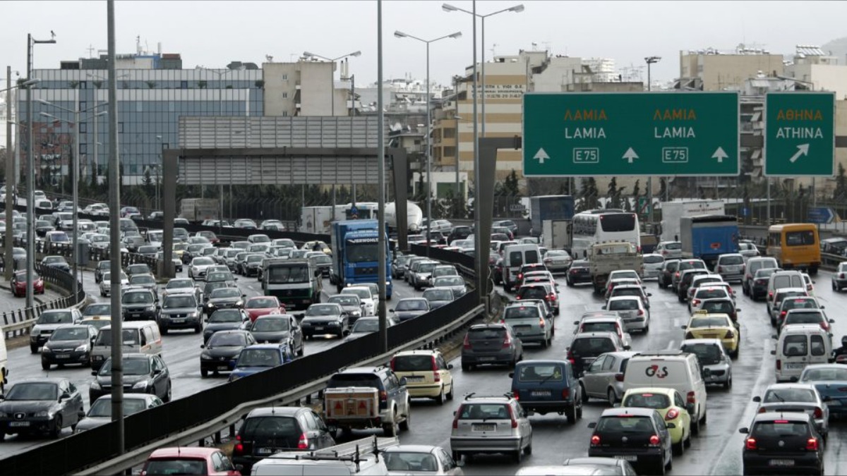 Νέα ομάδα «ΚΟΜΒΟΣ» της ΕΛ.ΑΣ. για την κίνηση στους δρόμους