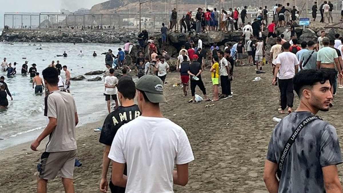 Θέουτα: 60.000 μετανάστες πέρασαν τα σύνορα – 57 νεκροί