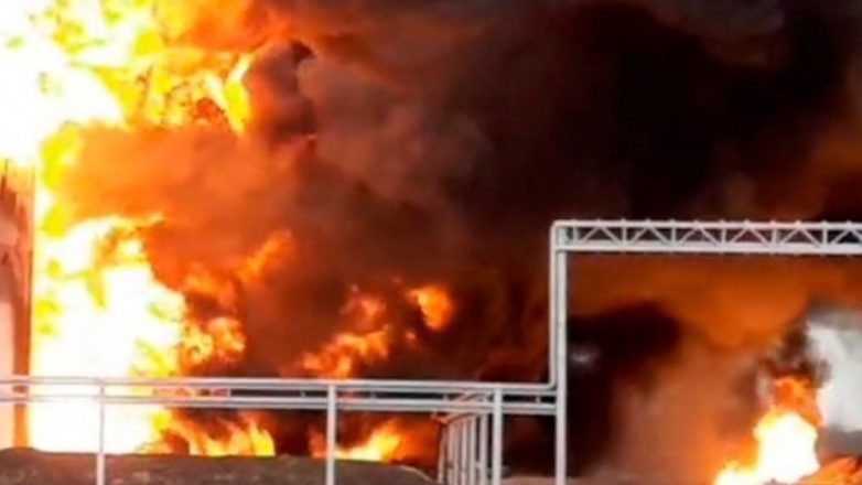 Ρωσία: Πυρκαγιά στο λιμάνι Ουστ-Λούγκα από επιδρομή ουκρανικών drones