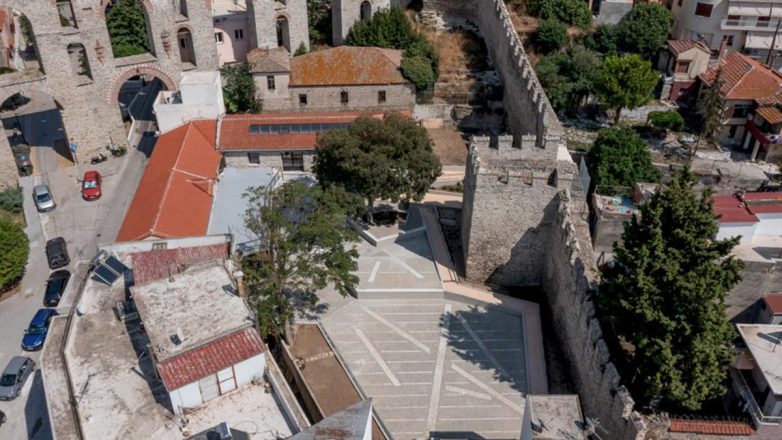 Λίνα Μενδώνη: «Οι Φίλιπποι και η οχύρωση της Καβάλας είναι πολιτιστικό απόθεμα που δημιουργεί ανάπτυξη και εξωστρέφεια»