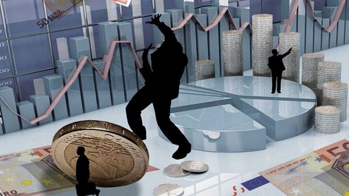 Τράπεζα της Ελλάδος: Αμετάβλητα τα επιτόκια καταθέσεων και χορηγήσεων τον Ιούλιο