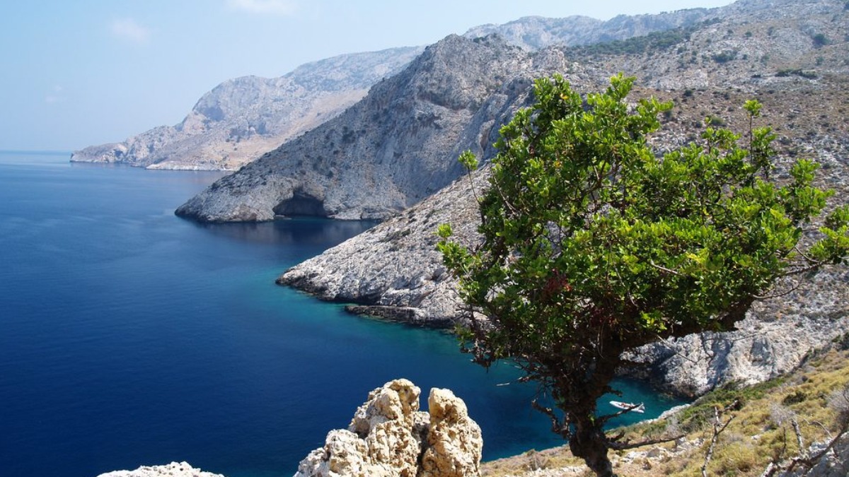 Αλιείς στην Αλόννησο ζητούν ουσιαστική προστασία του Θαλάσσιου Πάρκου και αποζημιώσεις
