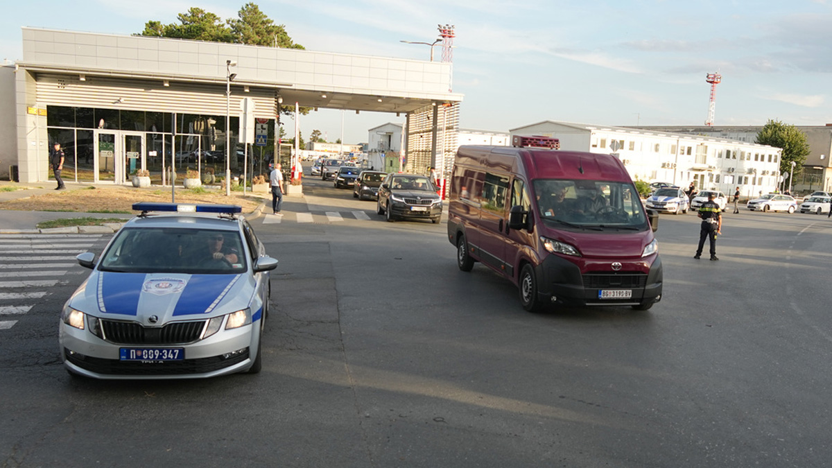 Σερβία: Μεταφέρθηκε στο Βελιγράδι η σορός του Ράτκο Μλάντιτς