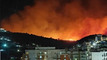 Μεγάλη πυρκαγιά στη Χειμάρρα