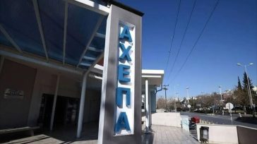 Θεσσαλονίκη: Στη ΜΕΘ 33χρονος οδηγός μετά από σύγκρουση σε δέντρο