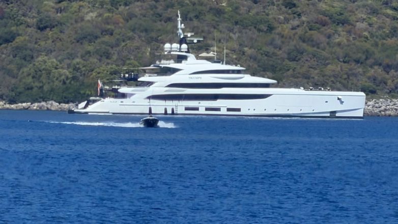 Στη Λευκάδα το superyacht «TRIUMPH» των 80 εκατομμυρίων δολαρίων Στη Λευκάδα το superyacht «TRIUMPH» των 80 εκατομμυρίων δολαρίων