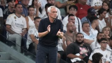 Μουρίνιο: «Ήταν ένας τρελός αγώνας»
