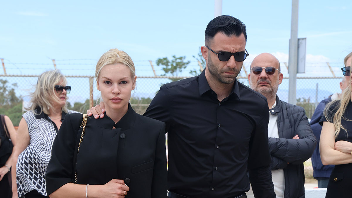Βίκυ Κάβουρα – Γιώργος Τζαβέλλας: Σύννεφα στη σχέση τους μετά τον γάμο; – Το δημοσίευμα που άναψε «φωτιές»