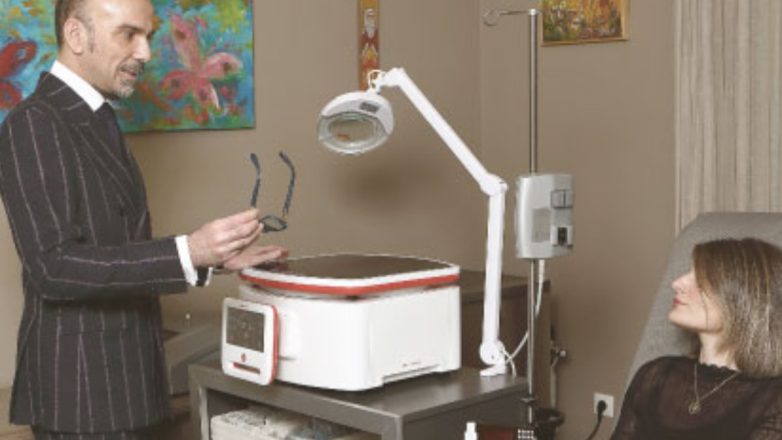 Κλινική Stem Cell: Ο γιατρός, τα μηχανήματα και οι θεραπείες Κλινική Stem Cell: Ο γιατρός, τα μηχανήματα και οι θεραπείες