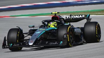 F1 Spain: Δύο Mercedes κέρδισαν τα δύο πρώτα ελεύθερα δοκιμαστικά και έκλεισαν πονηρά το μάτι στις Ferrari