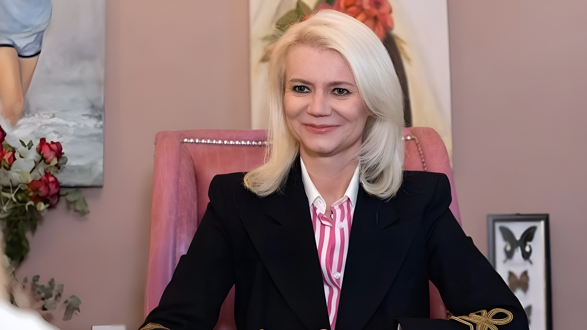«Διέκοψε την αγωγή σου, θα πάθεις καρκίνο»