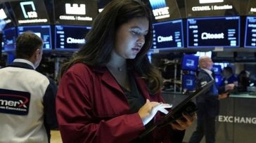 Wall Street: Κλείσιμο με πτώση