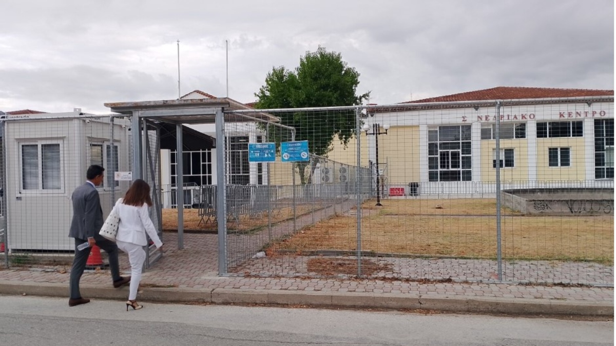 Δίκη για Τέμπη: «Μας παρέδωσαν μια δικογραφία – τόμο χωρίς την αιτία θανάτου»