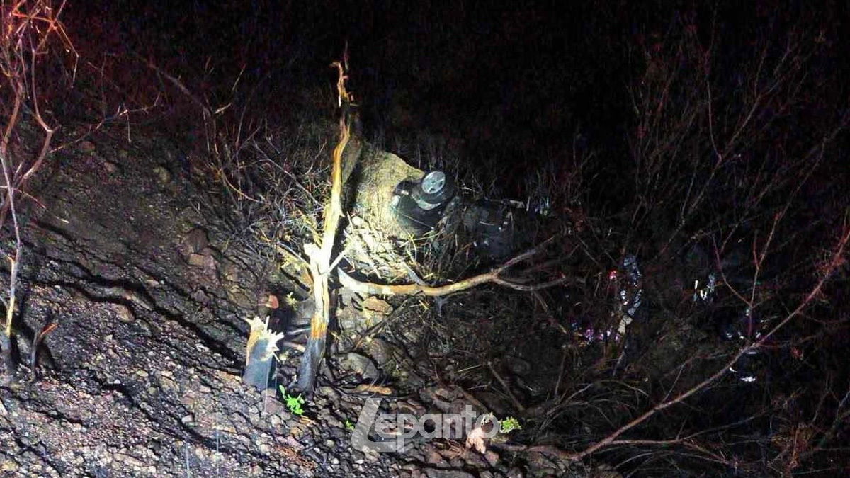 Ένας νεκρός και δύο τραυματίες σε τροχαίο στη Δωρίδα Ένας νεκρός και δύο τραυματίες σε τροχαίο στη Δωρίδα