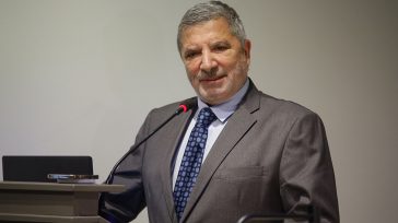 Πατούλης: «Όταν πήγαμε στο ιατρείο της Καρνεάδου χωρίς ραντεβού δεν άνοιξαν, να μπαίναμε από το μπαλκόνι;»