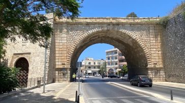 Ηράκλειο: 54χρονος έπεσε από τα Ενετικά Τείχη