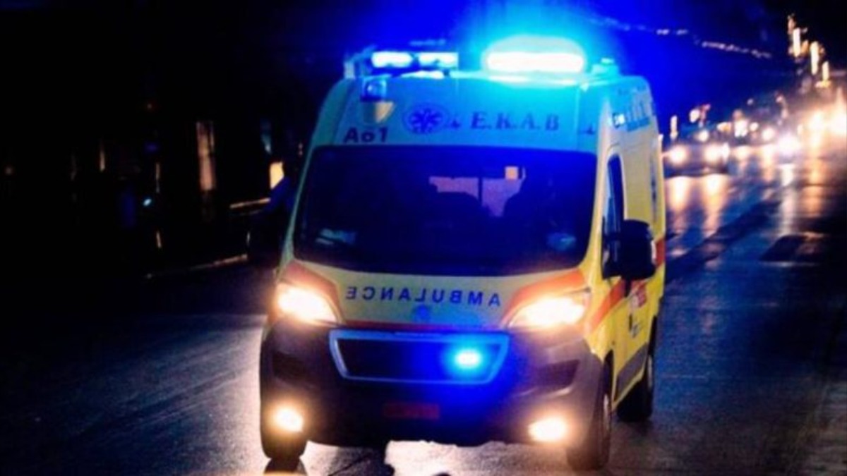 Λάρισα: 14χρονος εντοπίστηκε απαγχονισμένος μέσα στο σπίτι του Λάρισα: 14χρονος εντοπίστηκε απαγχονισμένος μέσα στο σπίτι του