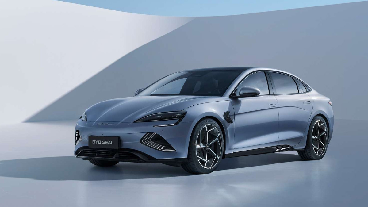 BYD μοντέλα και μπαταρίες, made in Europe – Η εταιρία ετοιμάζει τέσσερα εργοστάσια στη Γηραιά Ήπειρο