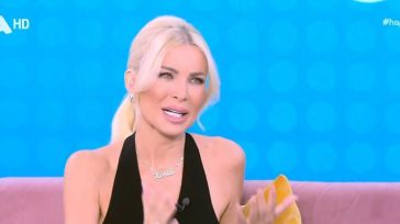 Κατερίνα Καινούργιου: «Ο Παναγιώτης θέλει δεύτερο παιδί, εγώ φοβάμαι»