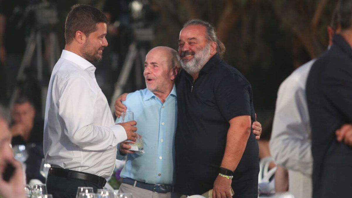 Κόντρα ΑΕΚ-Παναθηναϊκού και στο τηλεοπτικό τοπίο Κόντρα ΑΕΚ-Παναθηναϊκού και στο τηλεοπτικό τοπίο