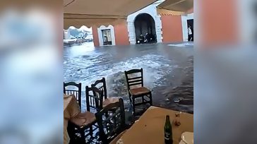 Σφοδρή κακοκαιρία στην Κέρκυρα – Πλημμύρισαν σπίτια και καταστήματα