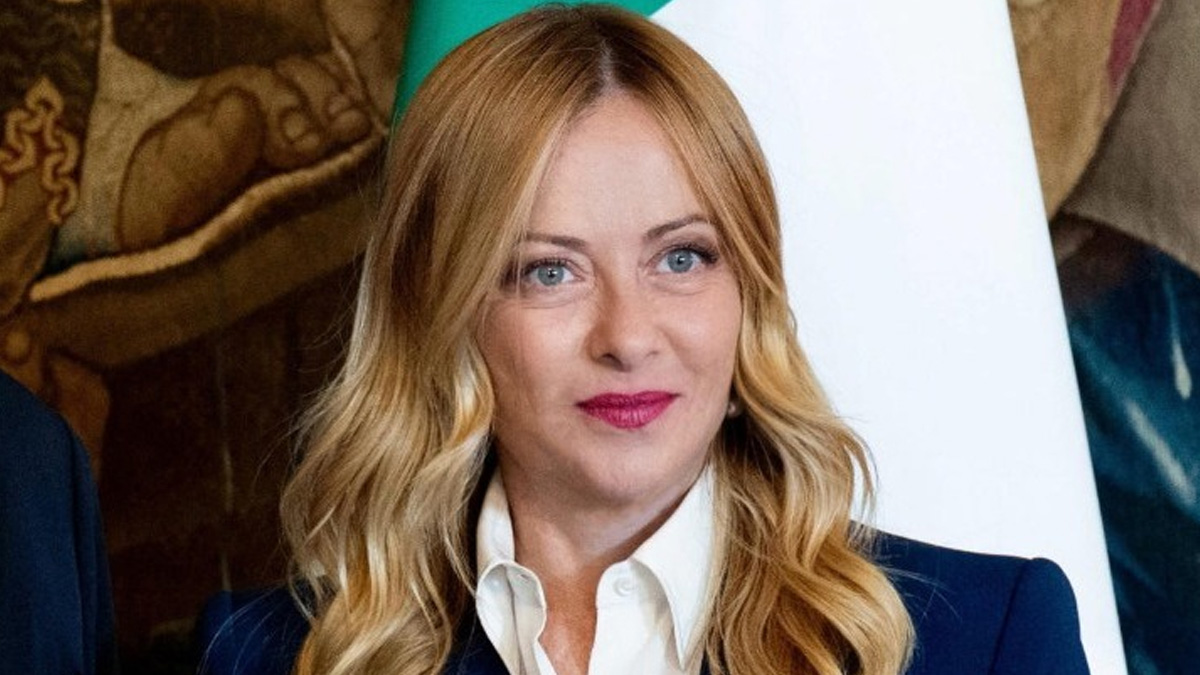 Μελόνι για ξένους μαθητές: «Δημιουργούνται γκέτο αν δεν μιλούν ιταλικά» Μελόνι για ξένους μαθητές: «Δημιουργούνται γκέτο αν δεν μιλούν ιταλικά»