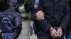 Χειροπέδες σε αστυνομικό που ζητούσε «φακελάκι» έως και 700 ευρώ για να σβήνει κλήσεις