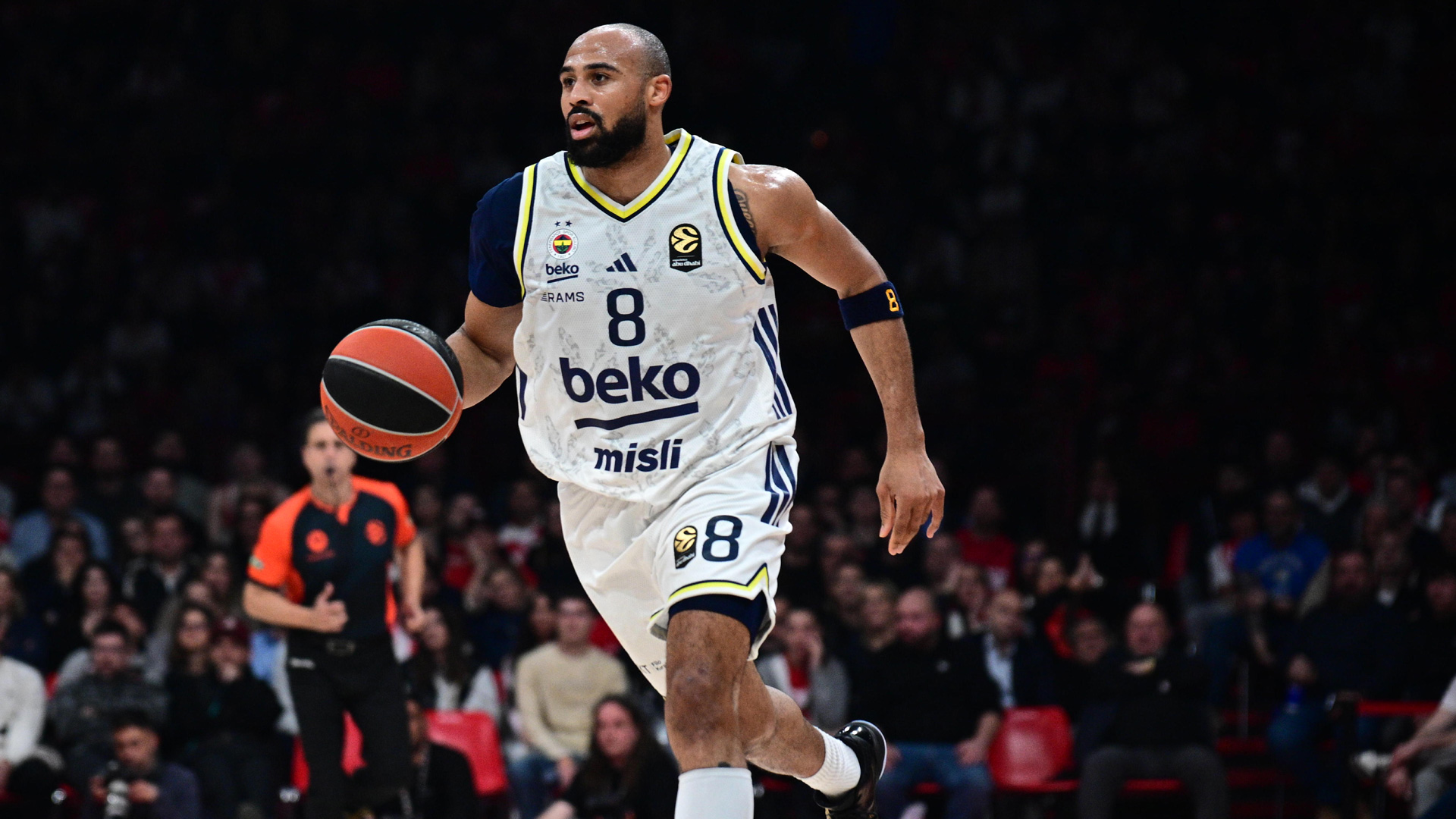 Χωρίς να εντυπωσιάσει η Φενέρ, 78-68 τη Βίρτους Χωρίς να εντυπωσιάσει η Φενέρ, 78-68 τη Βίρτους