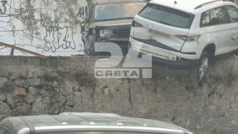 Χανιά: Τζιπ παρέσυρε σταθμευμένα οχήματα – Το ένα «κρέμεται» πάνω από πάρκινγκ Χανιά: Τζιπ παρέσυρε σταθμευμένα οχήματα – Το ένα «κρέμεται» πάνω από πάρκινγκ