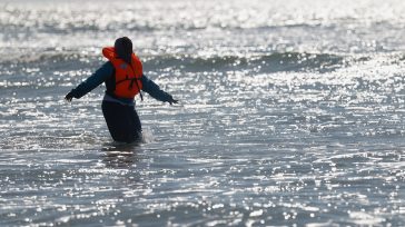 Δραματική διάσωση 260 μεταναστών στα ανοιχτά της Μαυριτανίας