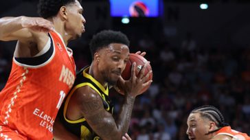 Με το δεξί ο Άρης, 87-74 τη Λε Μαν