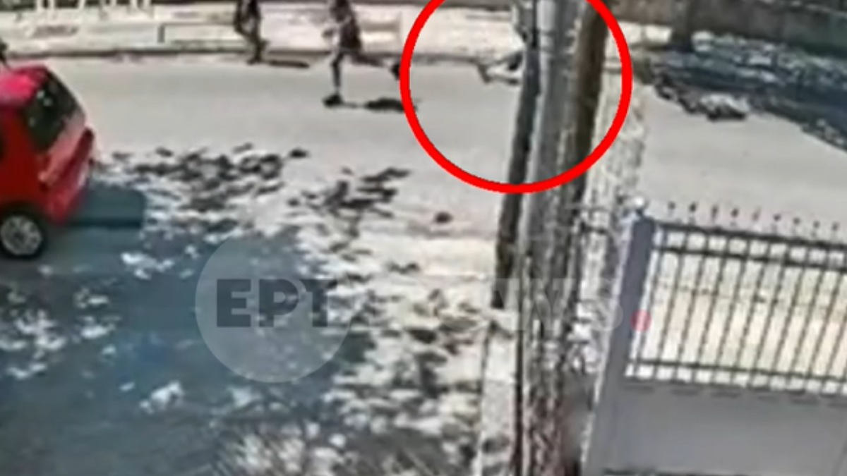 Συμμορία άρπαζε αλυσίδες από ηλικιωμένες σε Μαρούσι και Κηφισιά Συμμορία άρπαζε αλυσίδες από ηλικιωμένες σε Μαρούσι και Κηφισιά