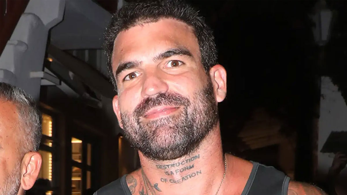 Δημήτρης Αλεξάνδρου: Ξεκαθαρίζει για την απάντηση που έδωσε σε προσβλητικό σχόλιο για την Ιωάννα Τούνη