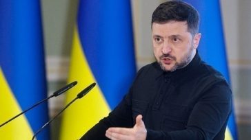 Ζελένσκι: Ο ρωσικός στρατός καταστρέφει τις ουκρανικές πόλεις με εντολή του Πούτιν