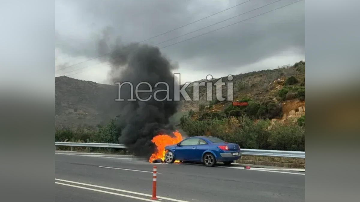 Στο παρά πέντε γλίτωσε τετραμελής οικογένεια όταν το αυτοκίνητό της τυλίχθηκε στις φλόγες