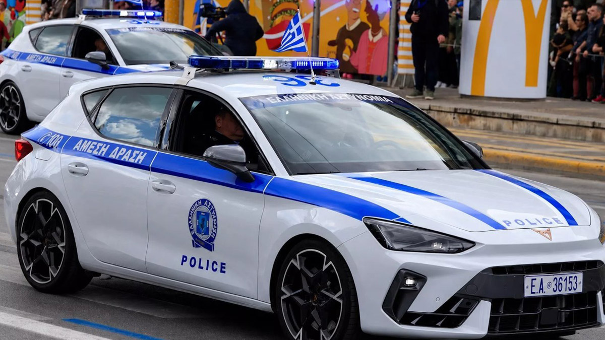 Πειραιάς: «Τσαντάκηδες» άρπαξαν τις κάρτες 39χρονης και πήγαν για ψώνια