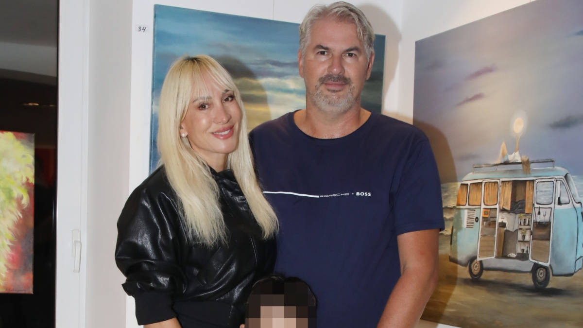 Μαρία Ματσούκα: Σπάνια οικογενειακή έξοδος με τον Θέμη Γιαννίτσα και τον 5χρονο γιο τους