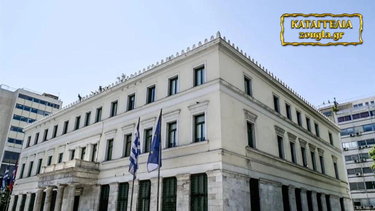 Δέντρο έπεσε πάνω σε όχημα πολίτη σε δρόμο της Αθήνας και ο Δήμος δεν το αναγνωρίζει Δέντρο έπεσε πάνω σε όχημα πολίτη σε δρόμο της Αθήνας και ο Δήμος δεν το αναγνωρίζει