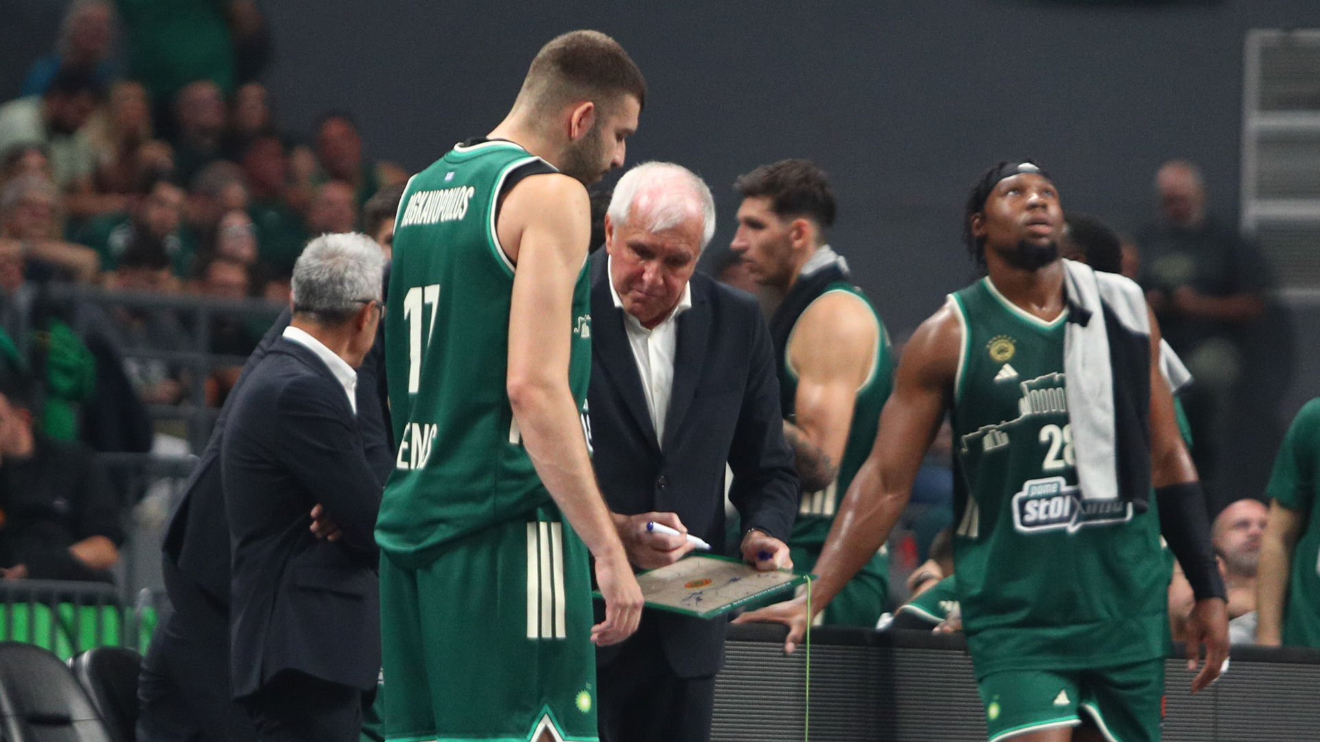 Γεμίζει η «φαρέτρα» του Ομπράντοβιτς