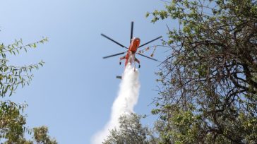 Μαραθώνας: Πυρκαγιά σε αποθήκες του Πολεμικού Ναυτικού