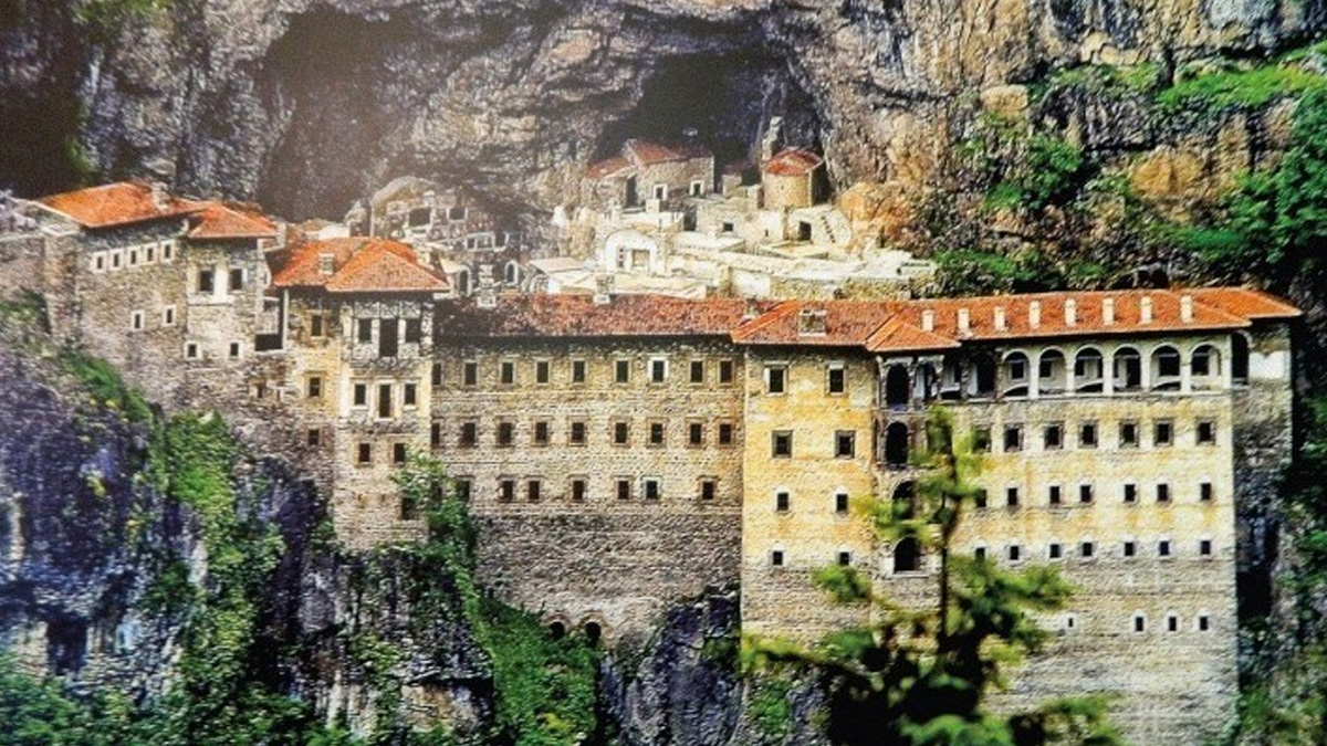 Τραπεζούντα: Χωρίς τελεφερίκ η Παναγία Σουμελά