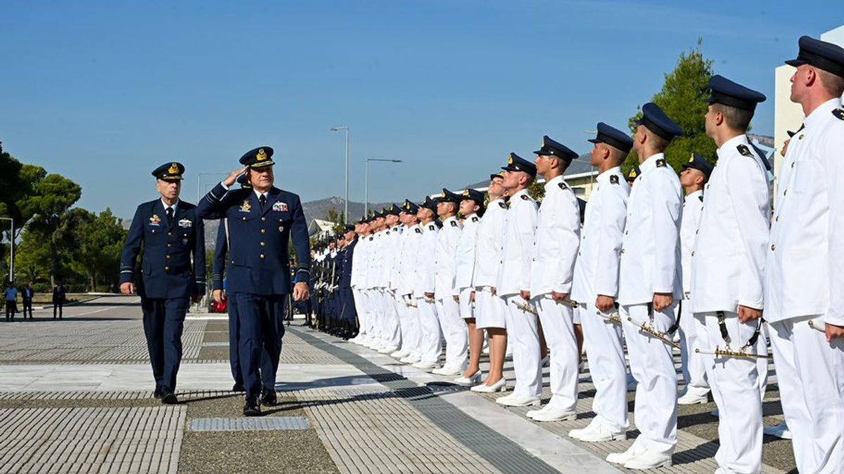Ορκίστηκαν 162 νέοι Ίκαροι της Πολεμικής Αεροπορίας Ορκίστηκαν 162 νέοι Ίκαροι της Πολεμικής Αεροπορίας