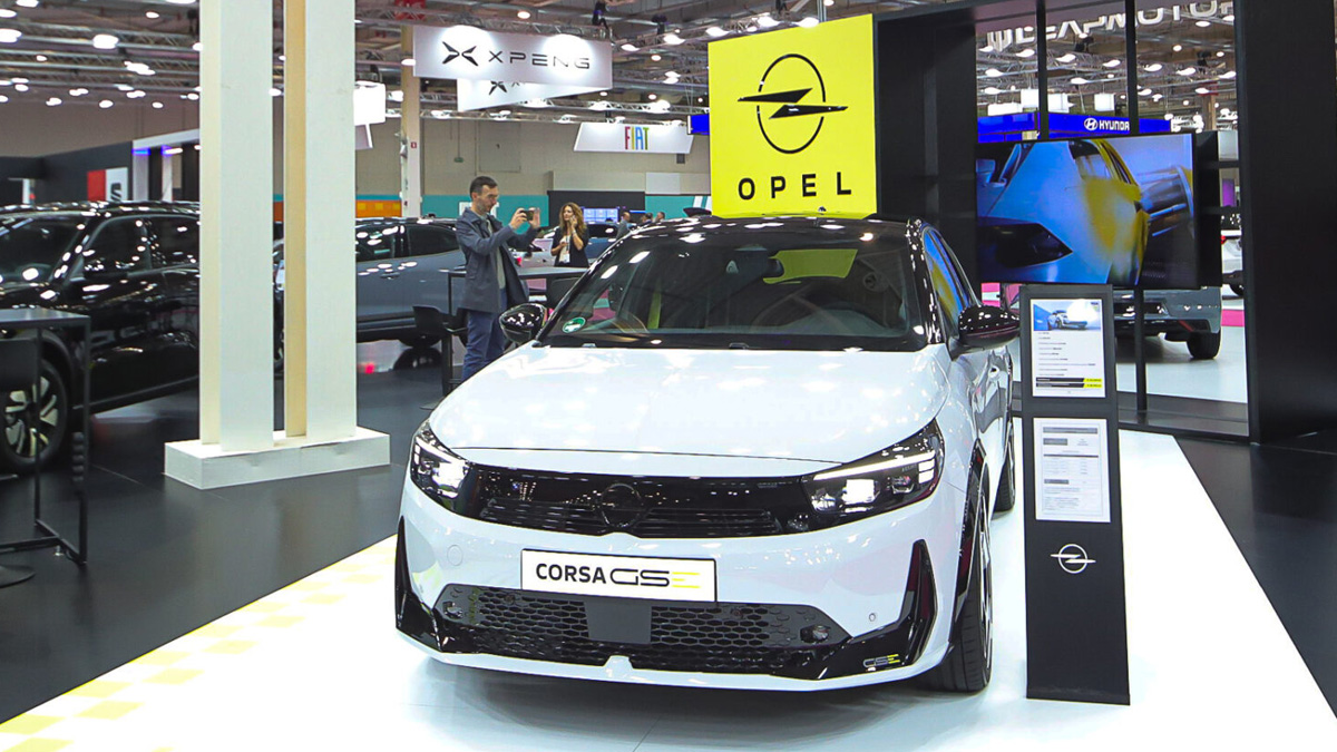 Πανελλήνια πρεμιέρα για το Opel Corsa GSE των 281 ίππων – Το είδαμε από κοντά (Βίντεο)
