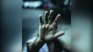 Καλαμαριά: Ανήλικοι χτύπησαν και λήστεψαν συνομήλικους τους