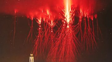 Τα εντυπωσιακά «Red Sprites» που έβαψαν κόκκινο τον ουρανό της Κορσικής