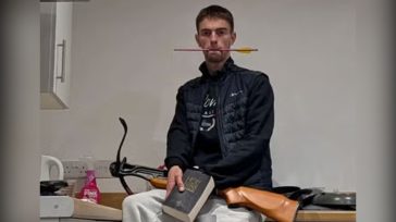 Αυτός είναι ο άνδρας που κατασπάραξε η τίγρης στον Ζωολογικό Κήπο στη Βρετανία