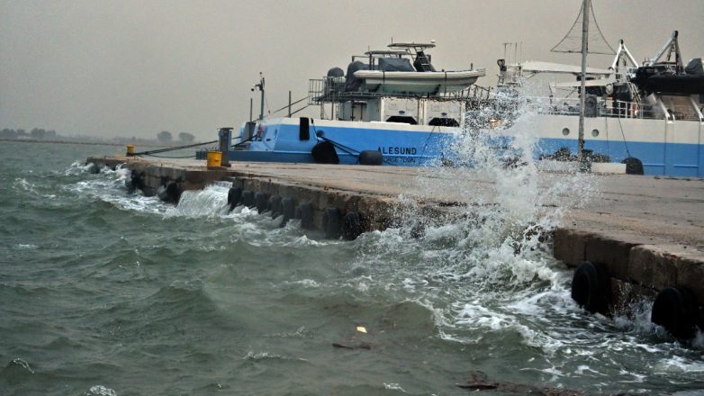 Απαγορευτικό απόπλου σε Πειραιά και Λαύριο Απαγορευτικό απόπλου σε Πειραιά και Λαύριο