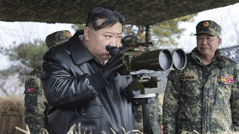 Βόρεια Κορέα: Δοκιμαστικές εκτοξεύσεις πυραύλων κρουζ από υποβρύχιο