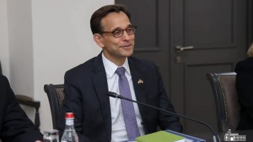 Ο Τζόσουα Χακ νέος επικεφαλής της αμερικανικής διπλωματικής αποστολής στην Ελλάδα